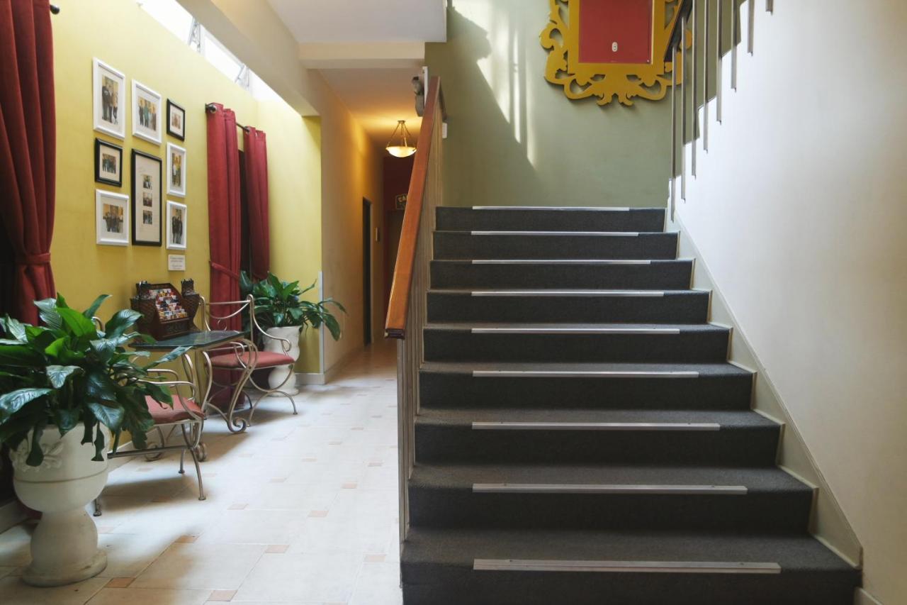 Leon De Oro Inn&suites Hotel Lima